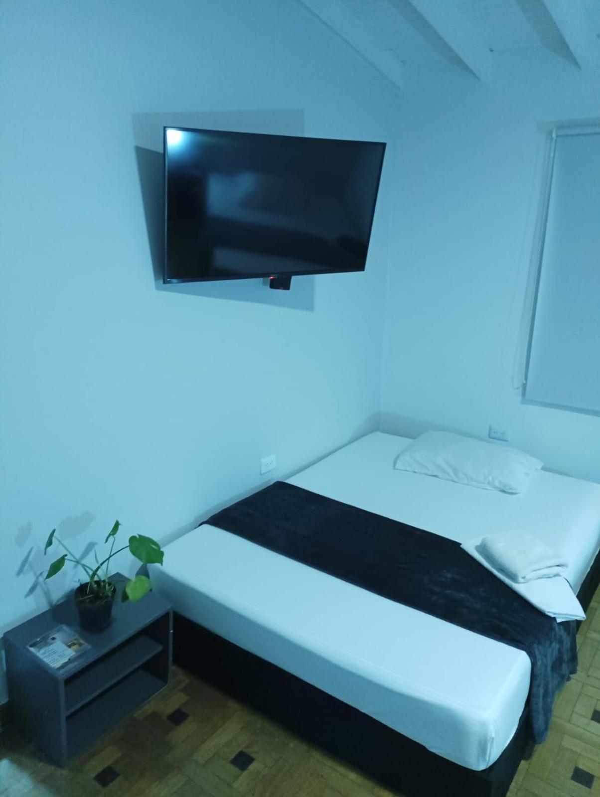 Hotel La Carpita เมเดยิน ภายนอก รูปภาพ